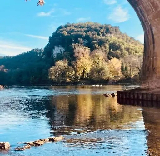 Sweet Dordogne Between Sarlat-souillac *
