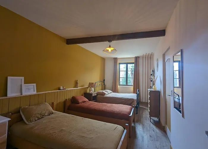 Дом отдыха Sweet Dordogne Between Sarlat-souillac Peyrillac-et-Millac