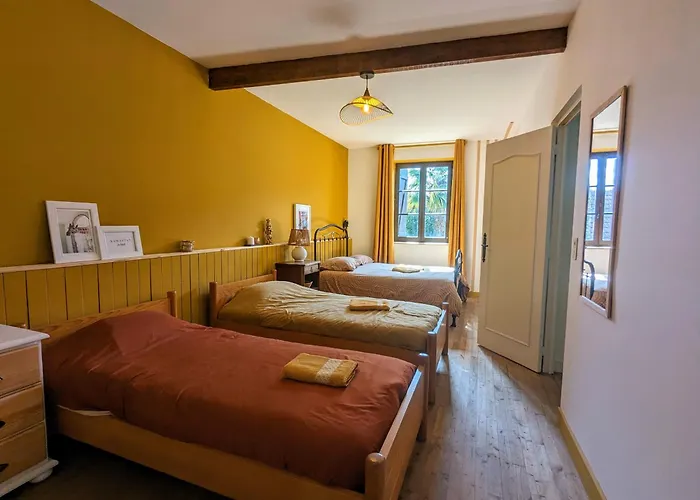 Sweet Dordogne Between Sarlat-souillac Peyrillac-et-Millac